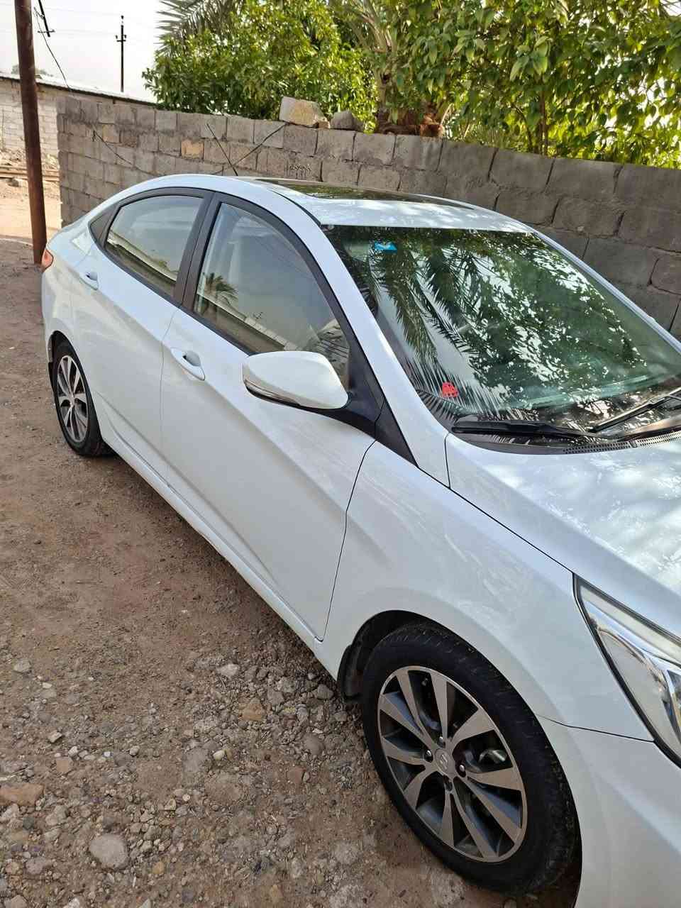 سياره اكسنت موديل 14 مكفوله كفاله عامه عدا الدعاميه الوره مصبوغه جمالي بدون ضربه بدون بارد بدون دعمه السياره حلوه وخير من الله السعر 120 وبيهه مجال عنوان السياره الطارميه المشاهدة صاحب السيارة *********** بي واتساب
