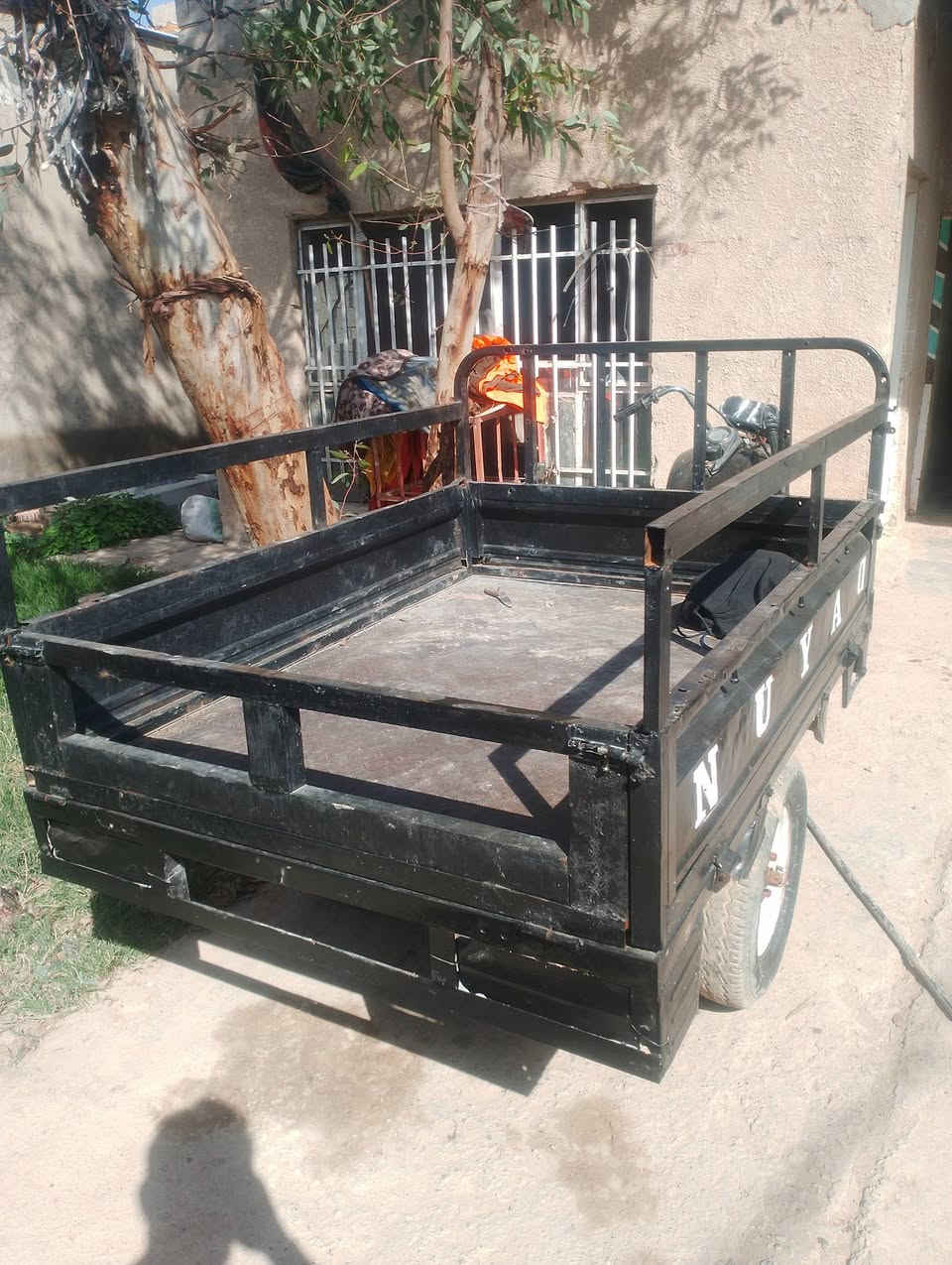 للبيع نهروان ***********
سعر 450بدون وراق تكفل عشاير مكينه نشطه بس بيها دخان لن درت الها دهن زياده
