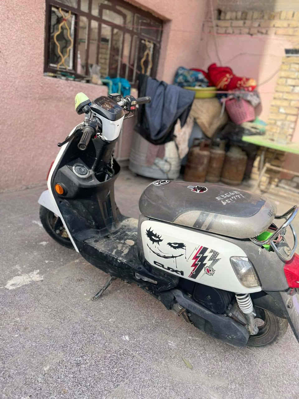 سلام عليكم ماكس بواليس البيع دراجة ما مفتوحة كهربايات كلههه شغالة سلف محرك خير من الله سعر مليون و 100وهاذة رقم تلفون اليحب يتصل ‏‪***********‬‏
