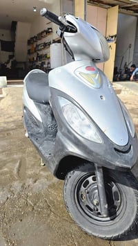 دراجه كامكو في2 وارد ياباني صالها 6اشهر من جبتها من الوكيل دراجه نضيفه...