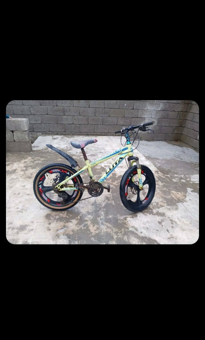 السلام عليكم بيسكل للبيع حجم 21 عنوان موصل أيسر حي الكرامة شراي يجي خاص تدلل


**إذا كنت صاحب هذا الإعلان وتريد حذفه لأي سبب، رجاءا أرسل رسالة إلى الدعم الفني**