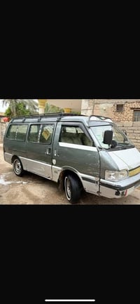 كيا بستا • ١٩٩٣ • سنوية نافذة ٢٠٢٤