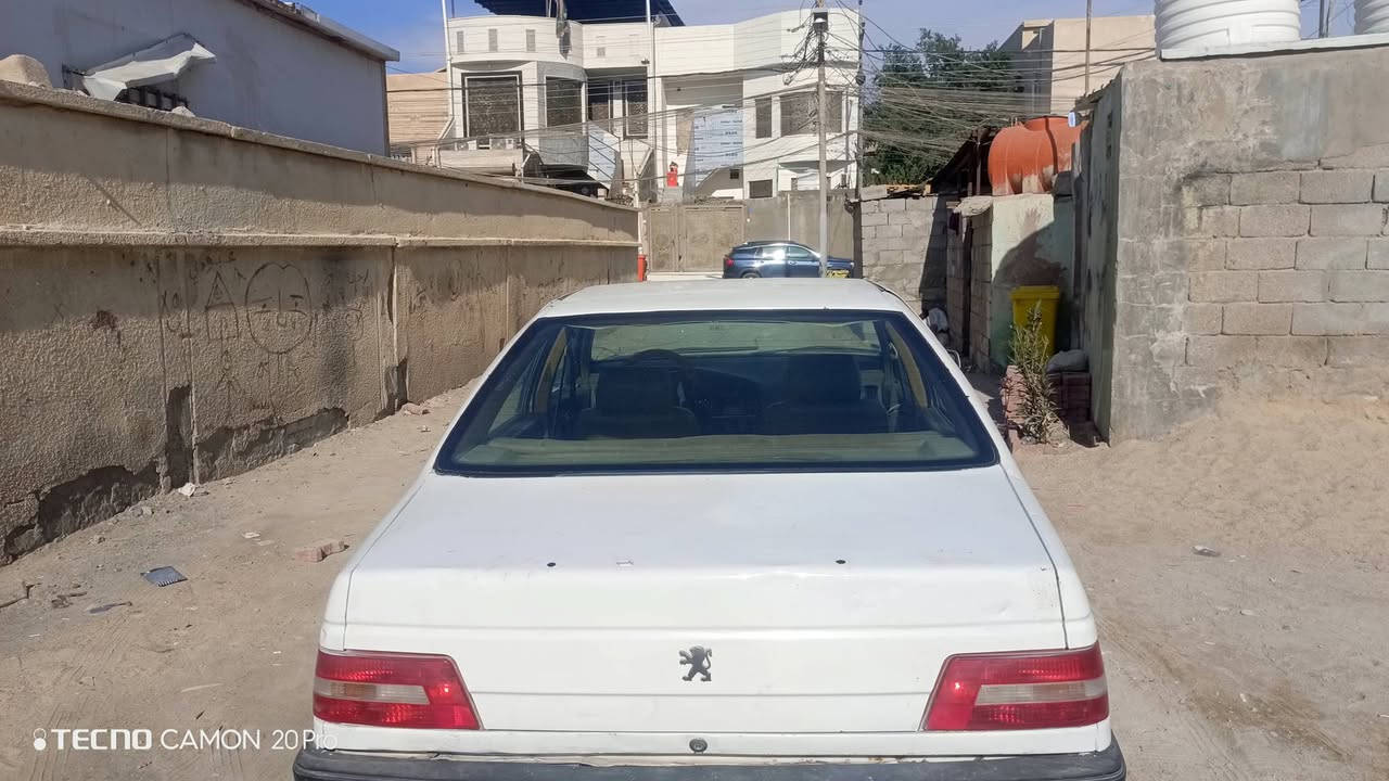 سلام عليكم للبيع بيجو 405 موديل 14 رقم  مشروع وطني كفاله ضربه وصبغ بيهه جراد موضح كدامك كير ومكينه كهربائيات نعمه الشراي هذه رقمي ***********
