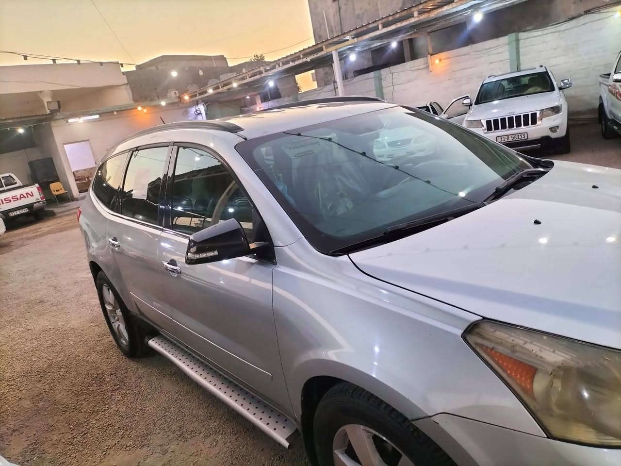 ترافس 2011 خليجي مكفولة من الصبغ 
السياره 7راكب فئة LT  محرك وكبر وكهرباء 
وحداده جيد جداً مكان السياره الرمادي
السعر 100
***********
