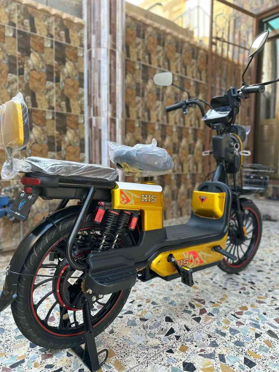 للبيع موطور شحن هايس 2025 بطارياته كبار سماعه بلاوتوث موطور حيل نضيف وبطاريته فول وعلا فحص وكهربائياته كله شغاله
السعر 265 وبي مجال 
للتواصل ***********
