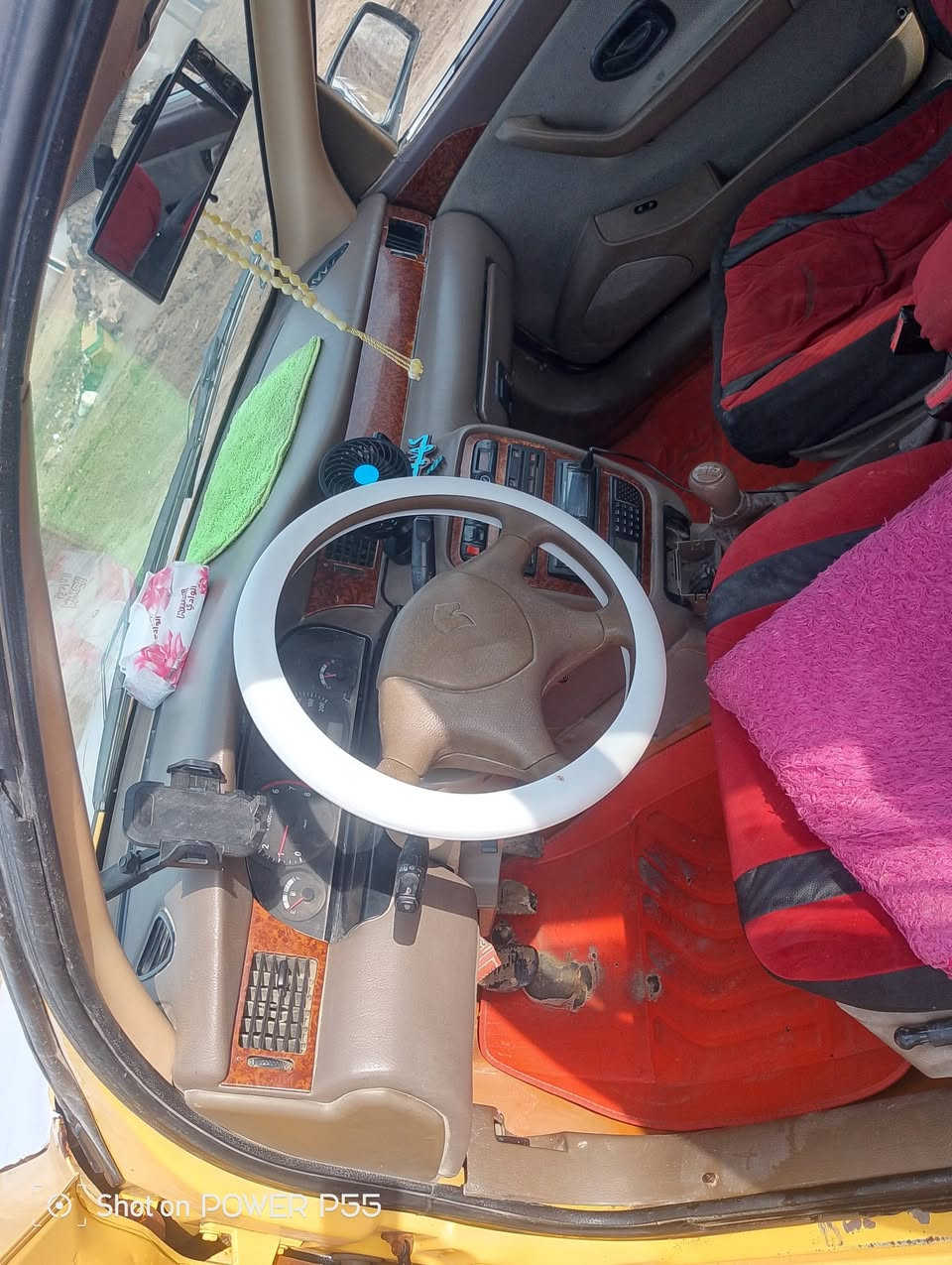 السلام عليكم سمند موديل 2010
السياره جاهزه ما بيهة اي نقص هيئه وغرامات مصفره سنويه لل 27 حداديه% 70 
مكينه كير خير من الله تبريد شغال ما عايز شي 
والنضافه شوفت عينك بيهة معجون موضح بالفيديو 
سستم صوت شاد بالوره بالسماعات 
تخم تاير جديد لايتات امامي جديد 
السعر 26 وبيهة مجال حك الجيه 
متواجد فيس واتساب وعالخط 

***********
