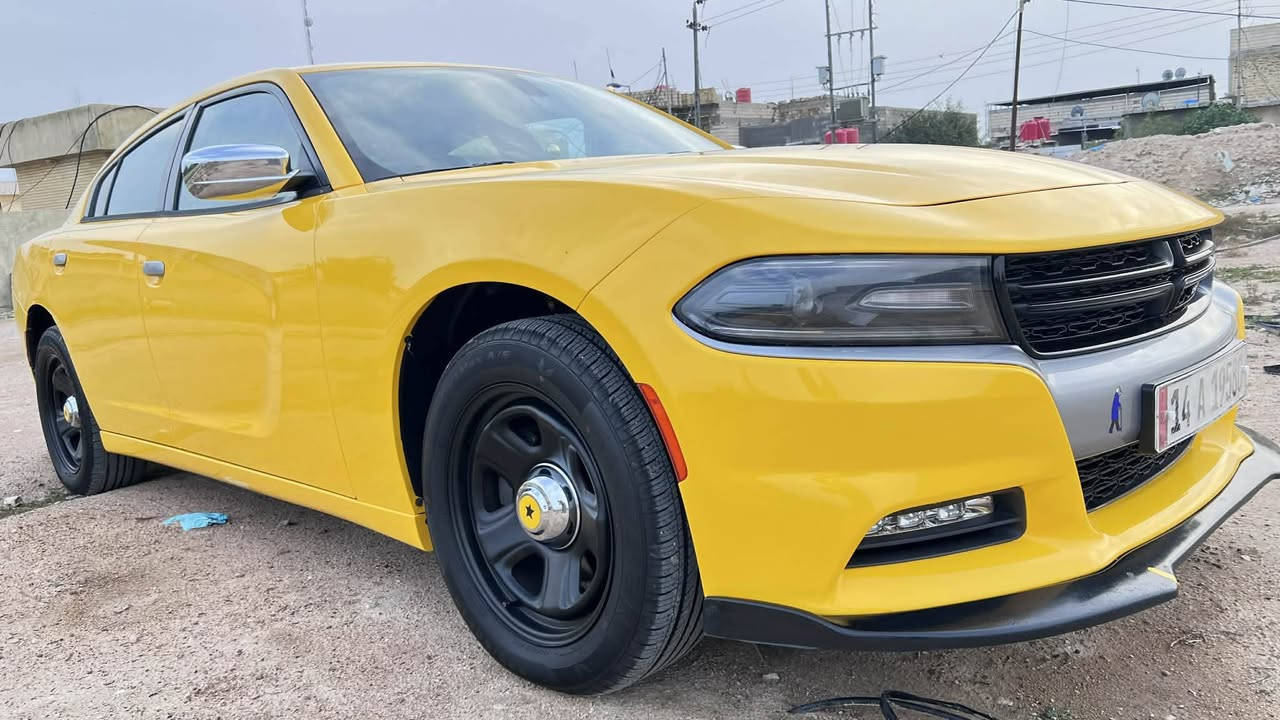 السلام عليكم للبيع جارجر SXT. 16     22 . سياره جديده كلش بمعنه الكلمه على وضع شركه  جهازه من كلشي  مكينه كير اكسن تخم تاير حداديه خلفي امامي تبريد  كلشي على وضع شركه سياره هستوها مرقمه رقام وسنويه جدد وخط وبحث جدد سياره ما مشتغله على لخط  هواي  سياره حيل جديده شركه بيها جاملق وباب بدون بدون دواخل ابد   السعر 185 وبيها مجال   مكلف بل نشر مكان بصره زبير ***********     ***********
