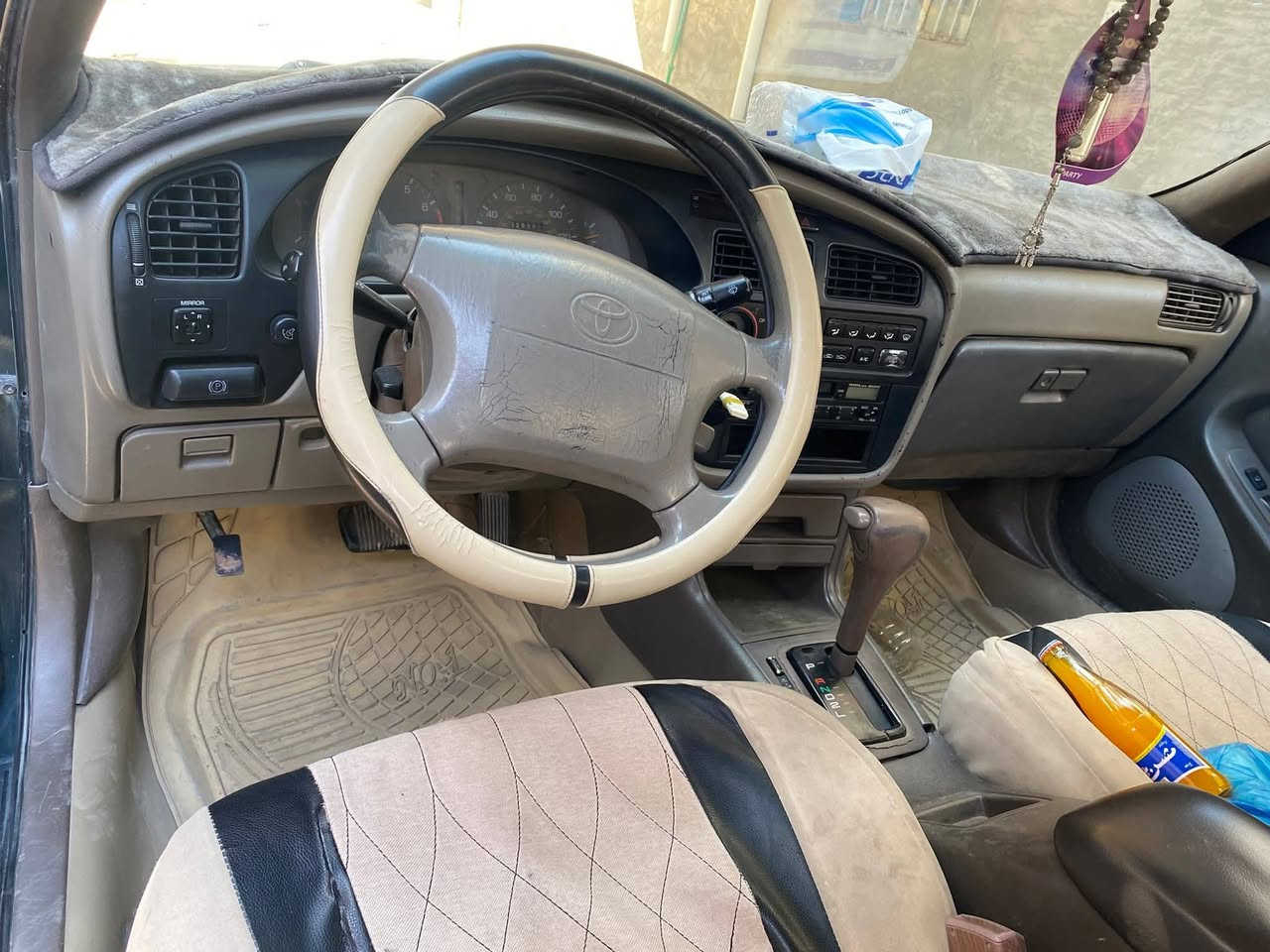 كامري موديل 94
محرك 6سلندر 
رقم بغداد 
سياره باسمي 
مصبوقه عام 
مكانه الفلوجه 
079038


**إذا كنت صاحب هذا الإعلان وتريد حذفه لأي سبب، رجاءا أرسل رسالة إلى الدعم الفني**