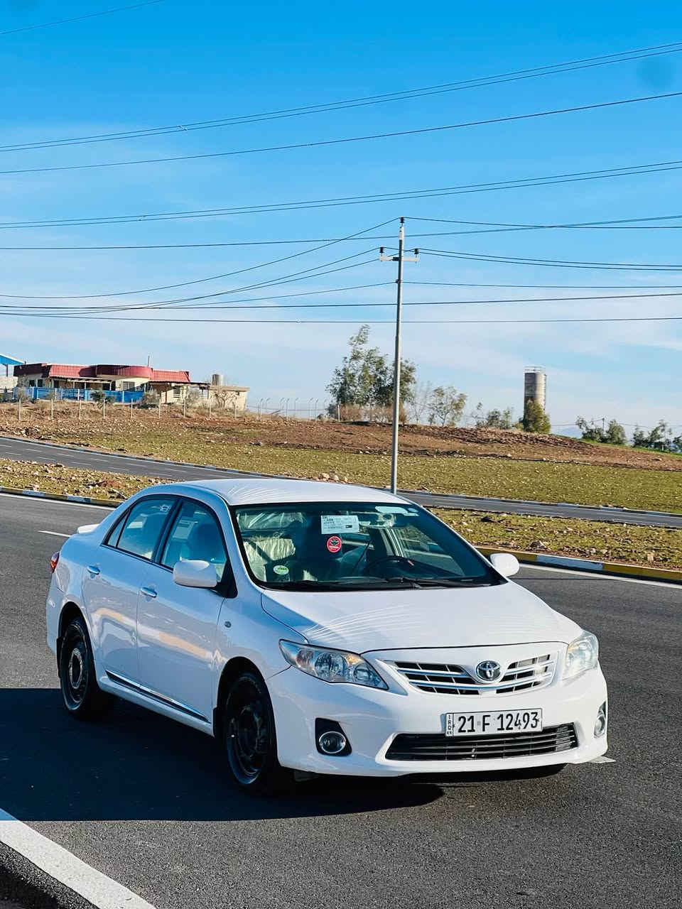 تۆیۆتا کرۆلا مۆدیل ٢٠١٣ مەکینە گەورەی خەلیجی سەیارەکە زۆر جوان مایتەوە فول مواسفات بەس سلایت نیە کوشن جلد گیر تۆماتیک و ناو زەرد و مەکینە گەورە فۆرمیکا  سوکان ڤۆلیۆم زۆر مواسفاتی تر گیر و مەکینە بەشەرت نەکراوەتەوە ١٩٠ هەزار ڕۆشتوە سەر بوخار دەنگ بەشەرت نیەتی تەنها دەرگای پشت سەیاق بۆیاخە واتە یەک پارچە لەگەل دوو تعدیلی بچوک سعر ١٣٨ گەلاو کەمەک مەجال بۆ زانیاری زیاتر پەیوەندی بکەن بە ***********ناونیشان کۆیە كويسينجاك, أربيل
