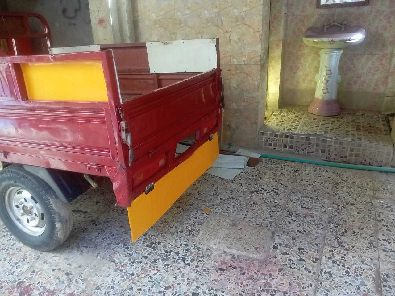 ستوته موديل ١٤ستوته بدون وراق مكفوله عشاير ستوته نظيفه وجاهزه من كلشي سلف هندر كهربايات سعرع ٨٥٠وبيه مجال مكاني ميسان قضاقلعه صالح ‏‪***********‬‏
