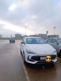 ام جي ٣ • ٢٠٢٥ • ماشي ١٠٠٠٠