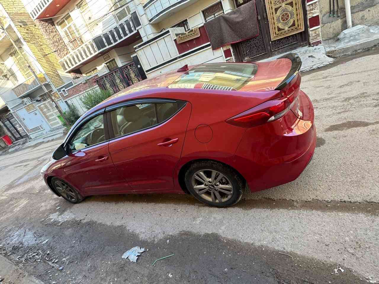 النترا 2018وارد امريكي حادثها بنيد وجاملغ ) وبل عراق ربع الباب مال صدر مصبوغ بدون دواخل وتعمير ( سياره بيها رصعات كم وحده  ) رقم شمالي ( 
مواصفات 
اشاير بل مريي 
راذار بل مريي 
كير مكينه نضيفات كلش 
المكينه فقط قبق ولفات مفتوح 
كير بلاد 
شاشه كامره. دواره 
زنون ٣انضمه قياده 
شاشه ديجتل 
البنيد طافي شويه 
العنوان دوره شارع صحه
سعر 116ماكو بهيج  سعر 
بيها مجال كلشششش قليل رجان اقره المنشور يالله تتصل الرقم ***********
