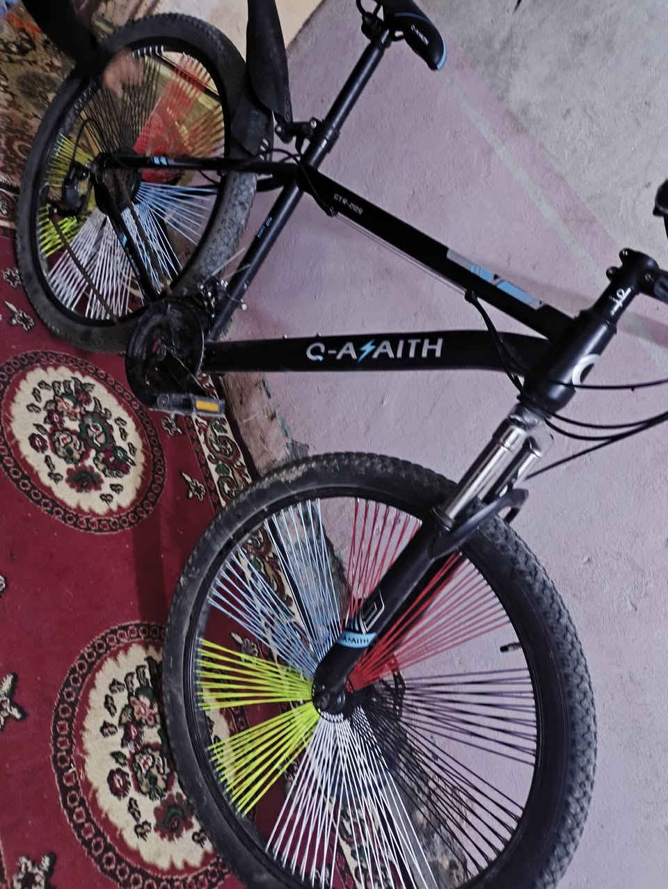 سلام عليكم 

. 
باسكل للبيع نضيف كلشي بي شغال مامستخدم شهر صارلي من اخذته حجم26مديل 2025
سعر 130وبي مجال


**إذا كنت صاحب هذا الإعلان وتريد حذفه لأي سبب، رجاءا أرسل رسالة إلى الدعم الفني**