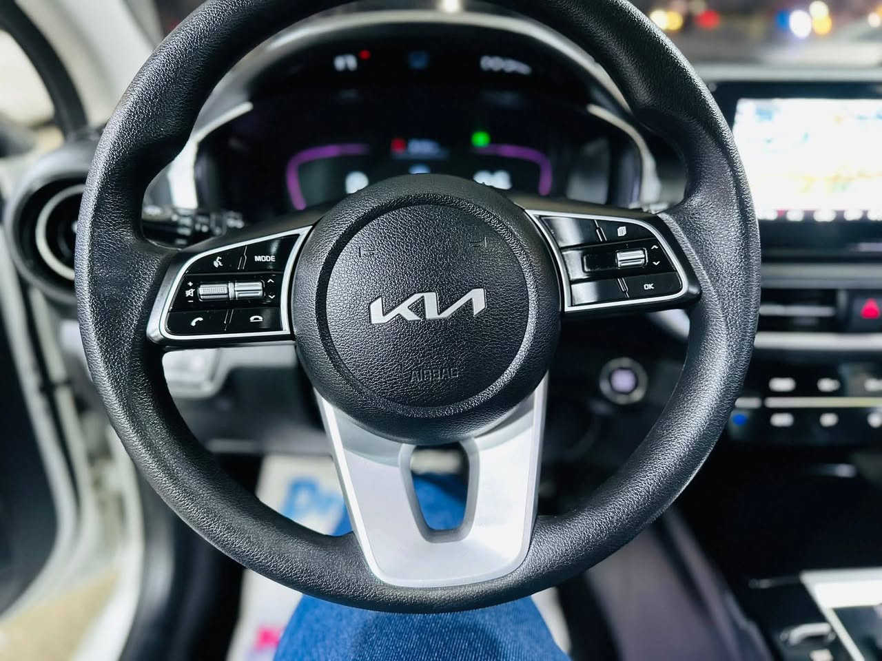 كي 3.  ماشي 5 الاف  وضع السياره شركه لوك   كركوك للشراي فقط ***********
