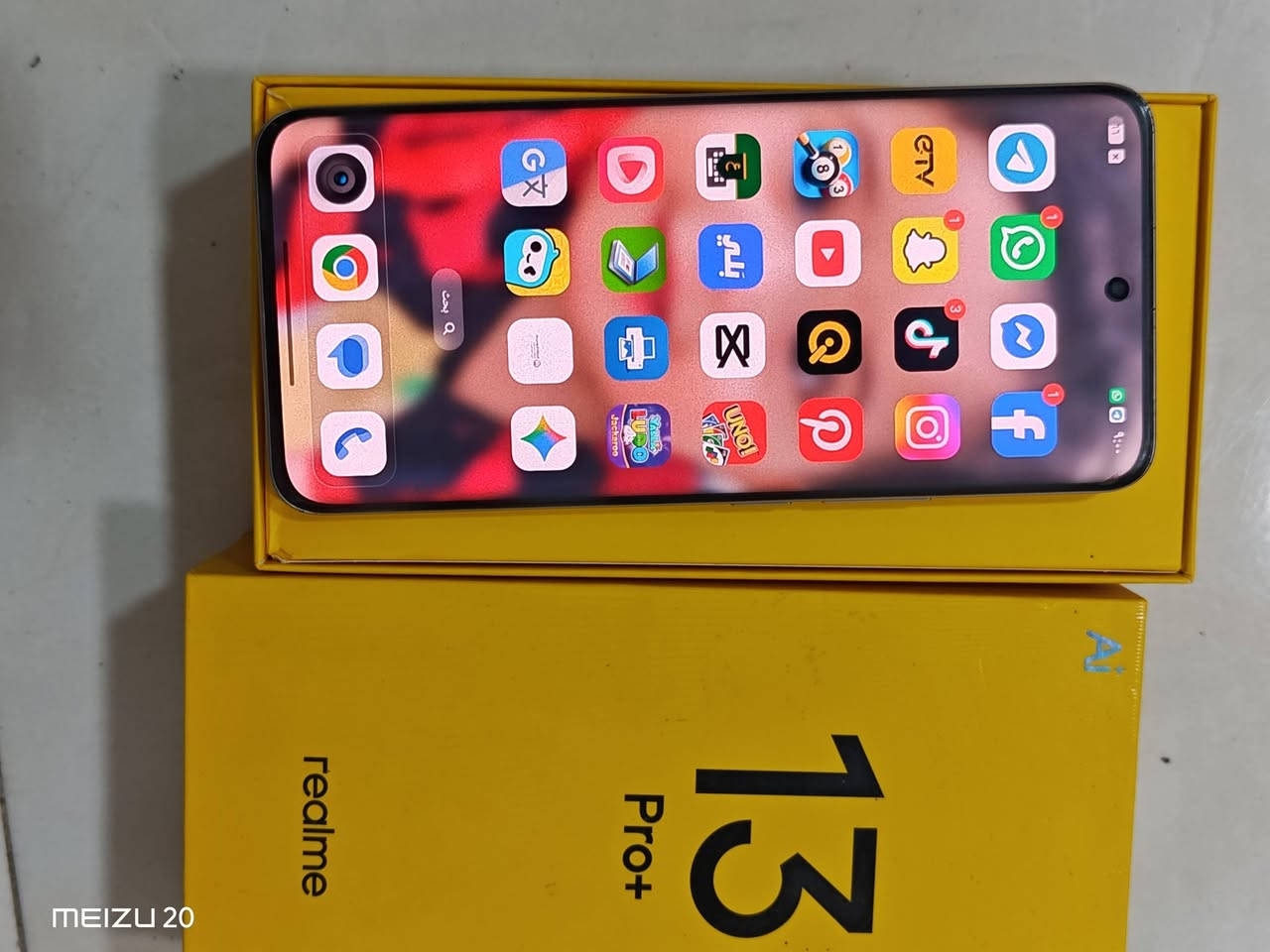 📱 ريلمي 13 برو بلس 5G
جهاز مكفول فقط ضهره مكسور جديد الجهاز
شاشة AMOLED 120Hz
كاميرا 50MP مع زوم بيرسكوب
بطارية 5200mAh شحن سريع 80W
سماعات ستيريو ببجي 90 فريم 
اذكره 512 عشوائيه 24   12+12
بيع او مراوس السعر 350


**إذا كنت صاحب هذا الإعلان وتريد حذفه لأي سبب، رجاءا أرسل رسالة إلى الدعم الفني**