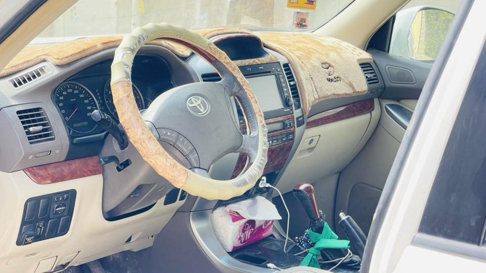 برادو 2008 فول موصفات vx دبل اكسن دبل تانكي فور ويل 7 راكب 6 سلندر كشنات كهرباء وتدفئة كهربائي مرايات شفط واشاير بل مري كروس سرعة فتحة بل سقف سيارا جديد بدون صبغ بدون ضربة محرك كير شرط بس بي تكشير شوية بسقف سعرها 173 بي مجال ***********وتساب
