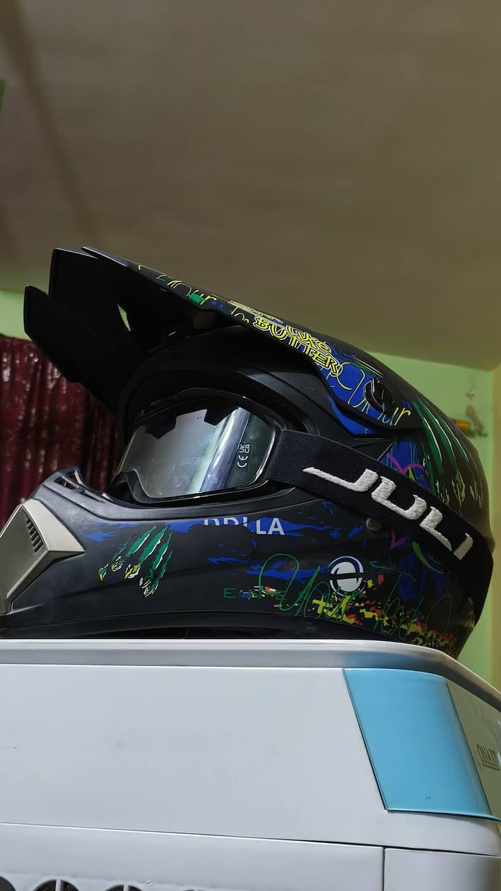 خوذه قفاز للبيع السعر 40 الف وكاني بغداد البلديات للاستفسار
***********
