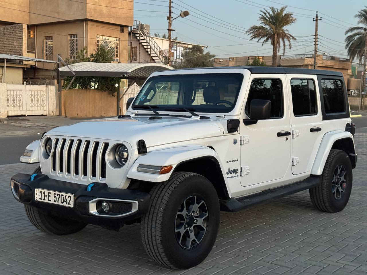 للبيع جيب رانكلر صحارى ٢٠٢٣ بلگ ان هايبرد ✅

سعرها ادخل ع رابط https://t.me/carssofiraq/15283

مواصفات الصحارى تجي كشنات جلد اسود و لايت لد امامي خلفي وشاشة جبيرة  ويل ١٧ روبيكون اصلي 
محرك ٤ سلندر بثلاث انظمة بانزين وهايبرد و كهرباء فقط
شحن منزلي الشحنة تكفي تقريبا ٤٥ كيلو
ماشية ٢٨ الف 
نظيفة جداً بدون اي نقوصات 
السقف فايبر ٣ قطع قابل للأزالة

الضرر: الجاملغ الخلفي ضرر بسيط والبنيد ايضا ضرر بسيط بس من فوك البجم كبس
اكثر الضرر بالسقف القديم ومبدل بسقف فايبر تفصيخ
ايرباك الستيرن طاك ومبدل تفصيخ بلادي
رقم بغداد هزة ورقم جديد بأسمي
مبيها نقص نهائياً  
مكاني بغداد العامرية
للأستفسار 
*********** واتساب
.
.
🚗اعرض سيارتك ع اقوى قناة تلكرام للبيع و شراء سيارات ادخل ع رابط 
👇👇
https://t.me/carssofiraq
