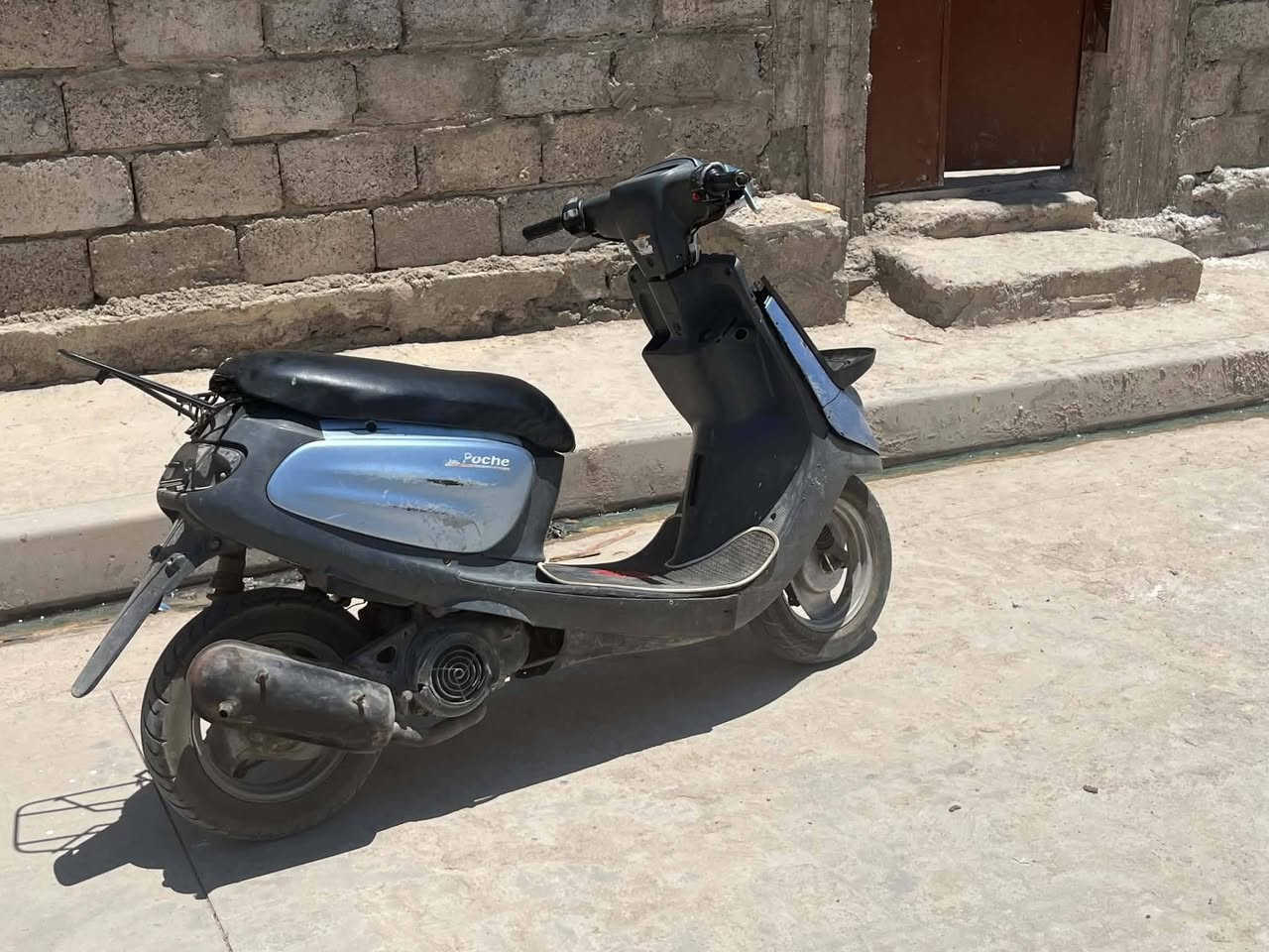 السلام عليكم موطور نفخ لبيع السعر 180وبي مجال حك جيتك


**إذا كنت صاحب هذا الإعلان وتريد حذفه لأي سبب، رجاءا أرسل رسالة إلى الدعم الفني**