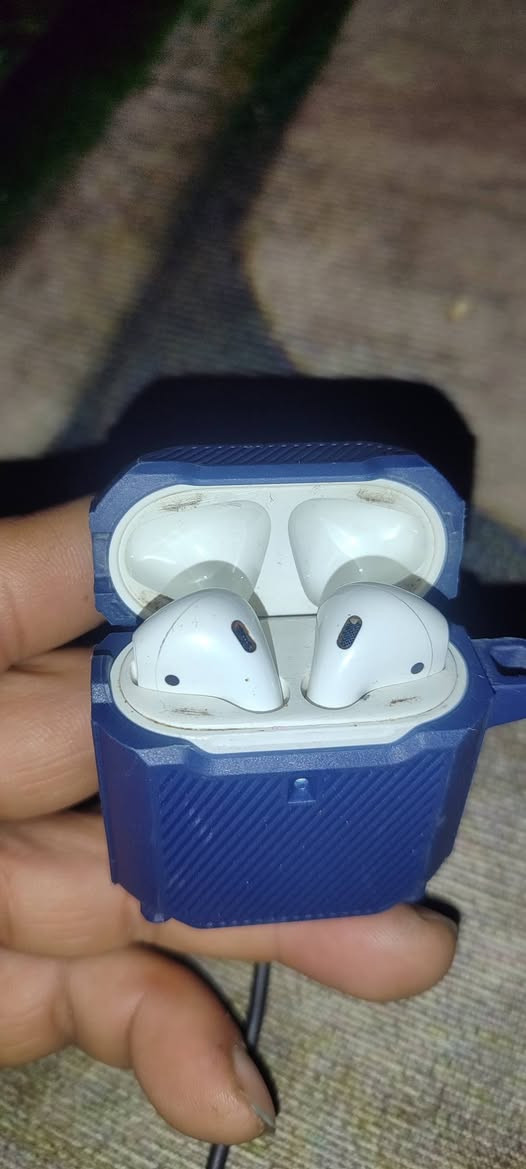 سماعات جيل 2تشحن لاسيكي جديده
سعرها 60الف مدينة صدر بغداد, العراق


**إذا كنت صاحب هذا الإعلان وتريد حذفه لأي سبب، رجاءا أرسل رسالة إلى الدعم الفني**