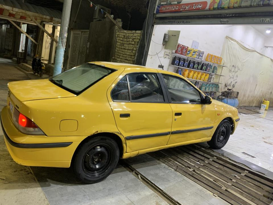 مرخصت الدمن سياره سمند جاهزه وين مايعجبك روح رقم إنكليزي راعيهه يريد مداور  سنويه لسبعه وعشرين  جوهه تخم تاير جديد دهن كير ومكينه توه ابدل مامتواجد نت وهذه رقمي ***********
