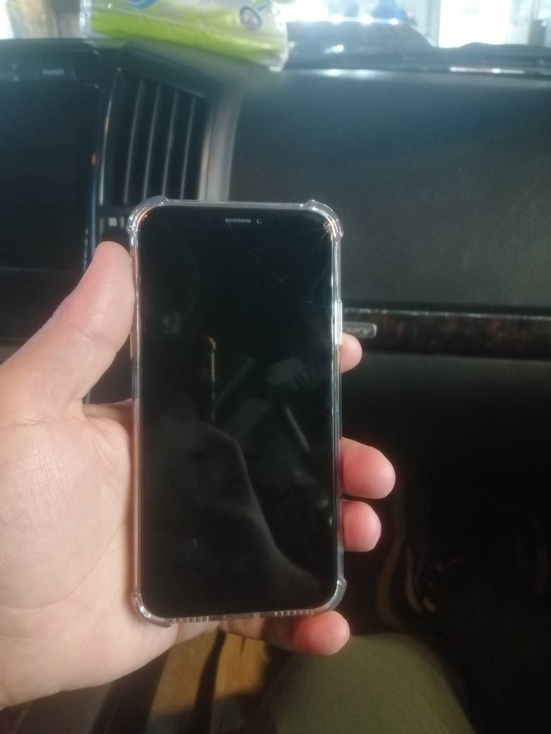 ايفوان اكس لبيع جهاز جديد ذاكره ٦٤
بس عندي الظهر مكسور والشاشه بيه فطر بسيط
بطاريه 93
سيمكارت شغال وي فاي شغال
كامراته فول دمعه تصويره السعر 85 وبيه مجال *********** كركوك, العراق
