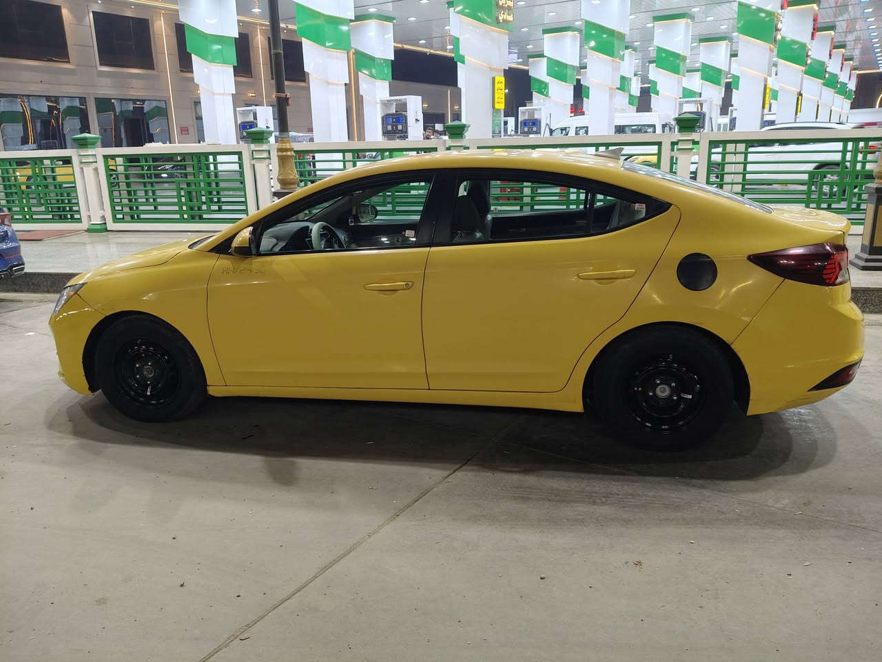 السلام عليكم النترا 19حادث خلفي باسمي ماشيه 160 جاملغ صفحة اليمنه مبدل بدون ايرباك مكاني بغداد الزعفرانيه رقم ***********
