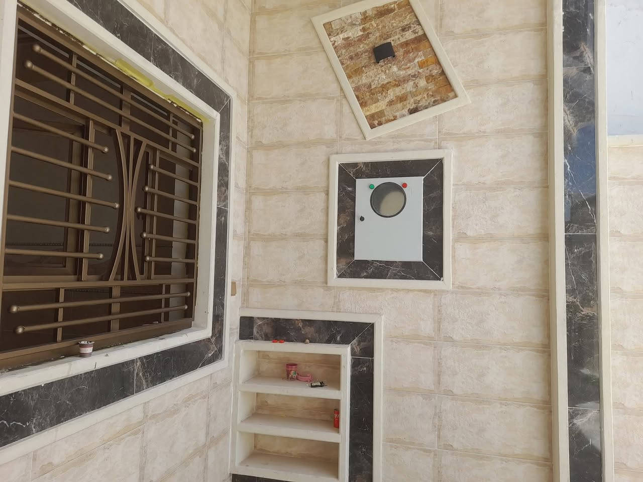اسطا سيراميك نهاد ملا با اسعار مناسبه جدا
***********
