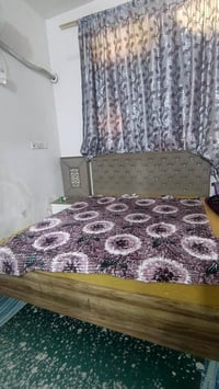 غرفه 8قطع تركي بيبان نضافه 90 بل ميه سعر الغرفه 650وبيه مجال اتصل 0772...