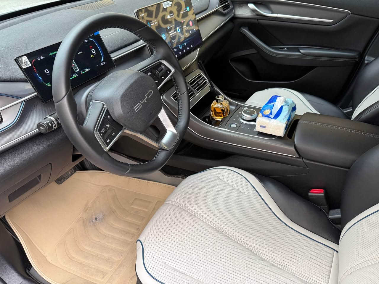 دسترويه  تحويل حره مكفوله من الشخط والرصعه مغلف ارباع الجاملغات والبنيد والقماره والايتات والدعاميات نانو والجام عازل حرار كله والارضيه مفروشه جلد متعوب عليهه المكان بصره لتواصل 0713137475 البصرة, العراق


**إذا كنت صاحب هذا الإعلان وتريد حذفه لأي سبب، رجاءا أرسل رسالة إلى الدعم الفني**