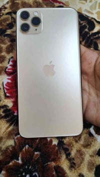 ايفون 11 برو ماكس بطاريه 88  مبدل شاشه اصليه  نضافه جيده  07705437681 ...