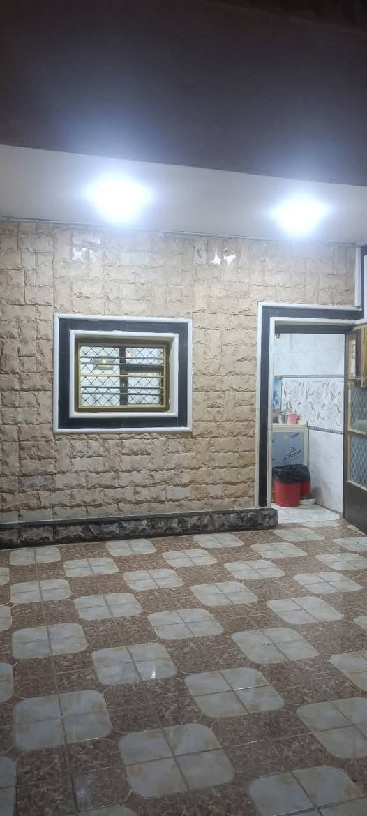 🏡 للبيع دار سكنية مرتبة ومناسبة للعائلة
📍المساحة: 220 متر
✨ تتكون من:
3 غرف نوم
صالة مريحة
استقبال
مطبخ
مخزن خارجي
حديقة
📌 الدار مرتبة ومناسبة للسكن العائلي، موقع هادئ ومساحة حلوة.
للاستفسار والمراسلة خاص 📩***********
