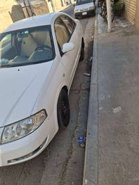 سني ٢٠٠٩اجاهزه تخم تاير جديد تبريد شغال السياره جاهزه مكينه وكير  خير ...