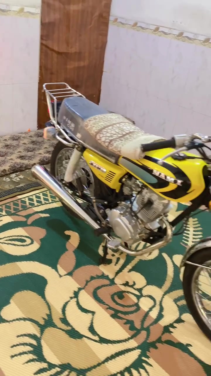 السلام عليكم ...🤍... نامه  متياز مديل  2025 طالعه بل 26 صارله اربع اشهر من طالعه من المعرض بسمي دراجه شبه شلامجه 3 احرف شيال رفيع  جاهزه دراجه مكفوله كفاله عامه العنوان كربلاء المقدسه قرب مستشفى الكفيل رقم {***********} السعر 675 وبيه مجال …🤍...✨
