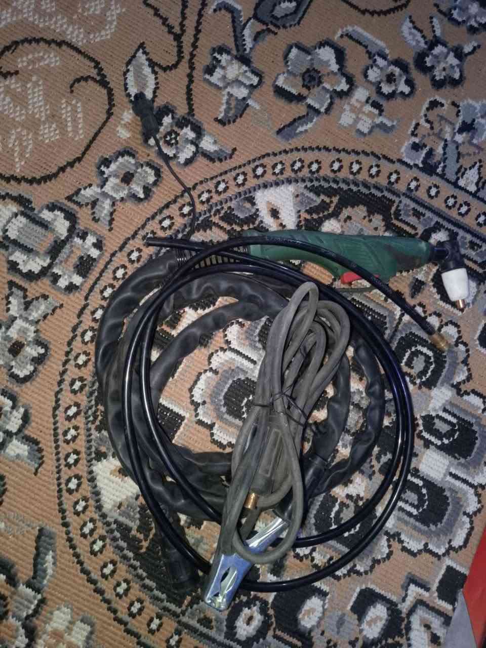 السلام عليكم كاسوسه بلازم للبيع سعر80 
الحديد والبلاك +كهربائي بدون غاز
واتساب رقم ***********
مكان بغداد الشعب
