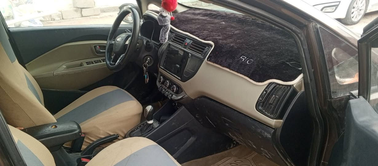 ريو 13  مكفوله من الضربه  مصبوغه حزام للجماليه 
وارد خليجي سياره جاهزه من كلشي 

رقم نجف مكان السياره وراعيها كربلاء 

‏‪0771 740 8173‬‏
