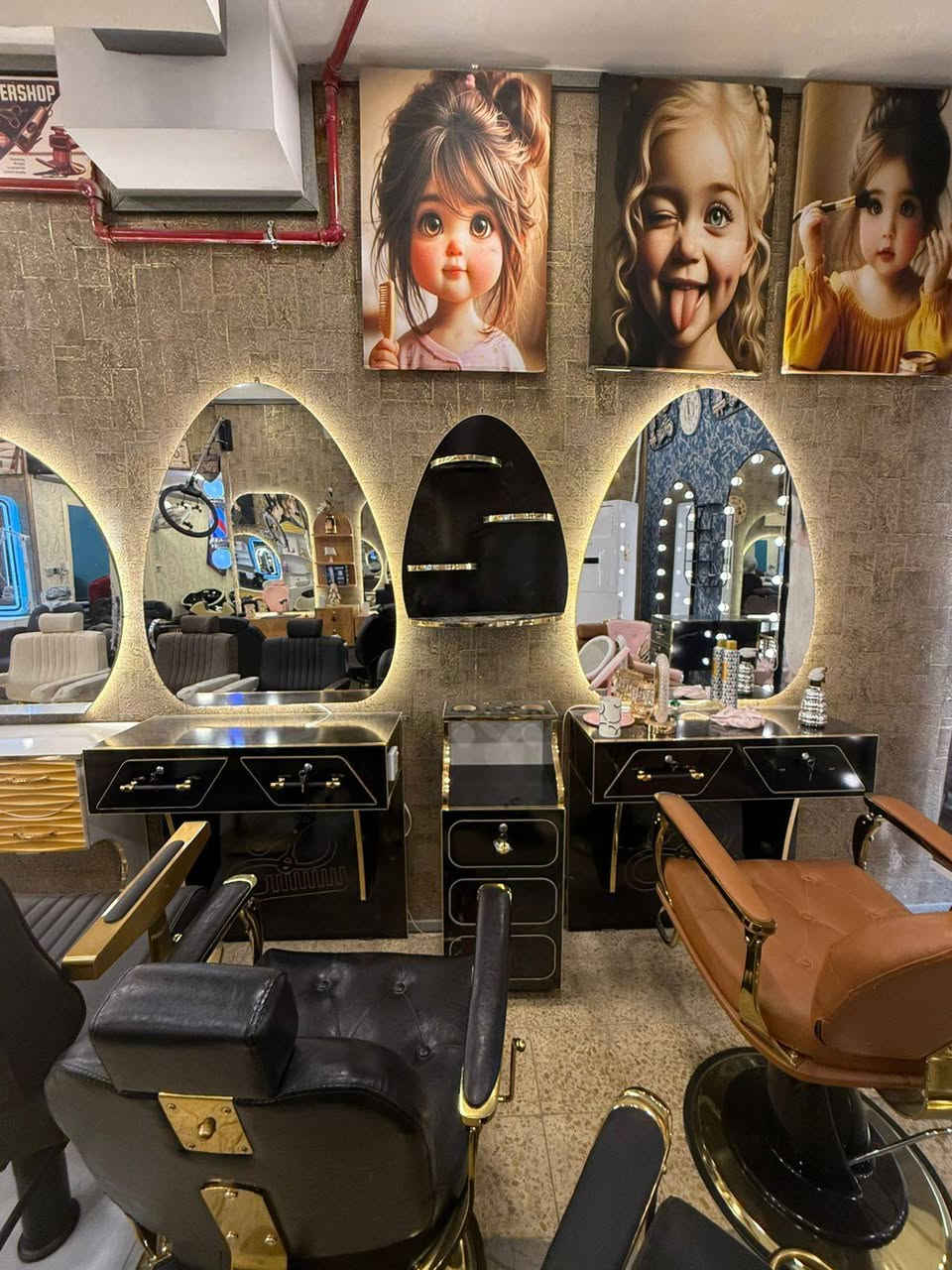 مرايات لمس عصرية ✨ لمسة واحدة تغيّر الإضاءة


**إذا كنت صاحب هذا الإعلان وتريد حذفه لأي سبب، رجاءا أرسل رسالة إلى الدعم الفني**