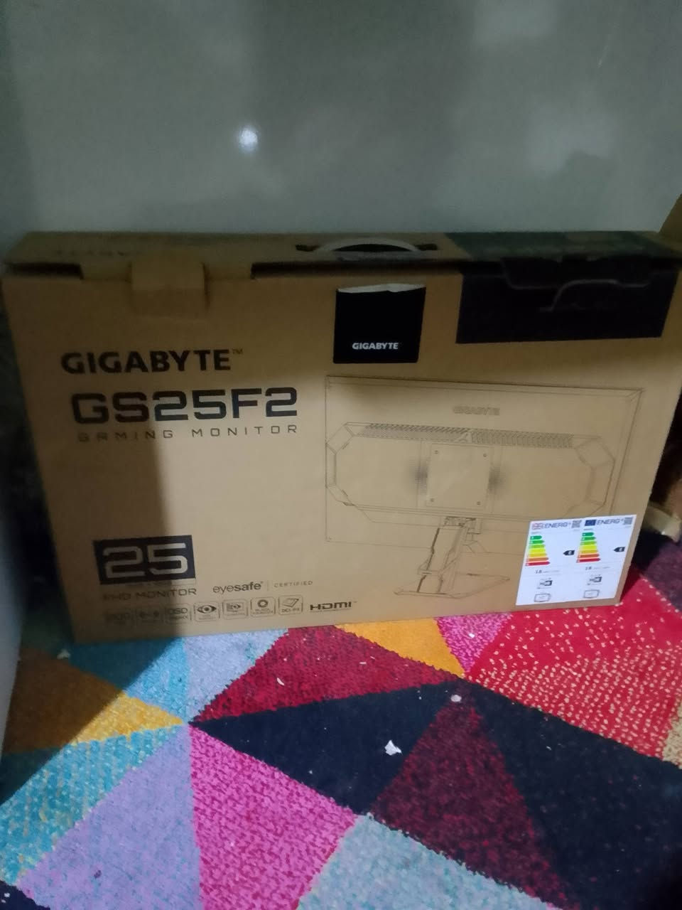 سلام عليكم اكس بوكس سيرس S نضافه 90%100 بي شتراك شهرين وبي لعبه مودرن 3 وماي كرافت وكراش وبي بعد العاب ويا ملحقاته ويا جوستك يدات اثنين الصليه وحده مشتريه برتقالي السعر 350 وعندي شاشه الاسم موجود بصوره موصفات فول اجدي 200هرتز السعر 150  عنوان بغداد يوجد توصل بغداد ول توصيل مباشر يجيك بنفس ساعه ‏‪0777 021 9081‬‏
