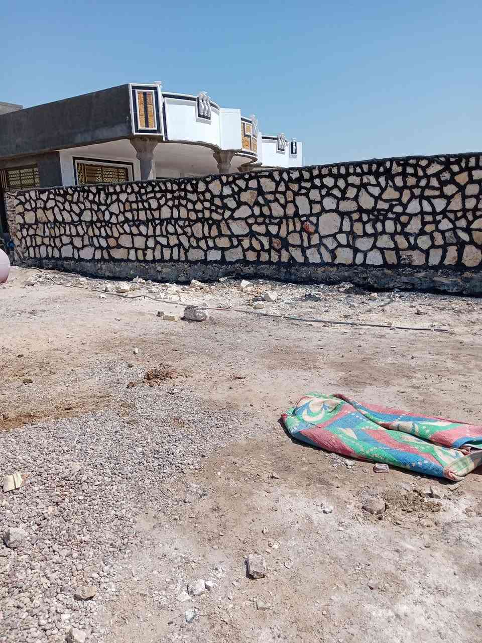 , السلام عليكم بناء حجر كرسته وعمل الاستفسار الاتصال ***********
