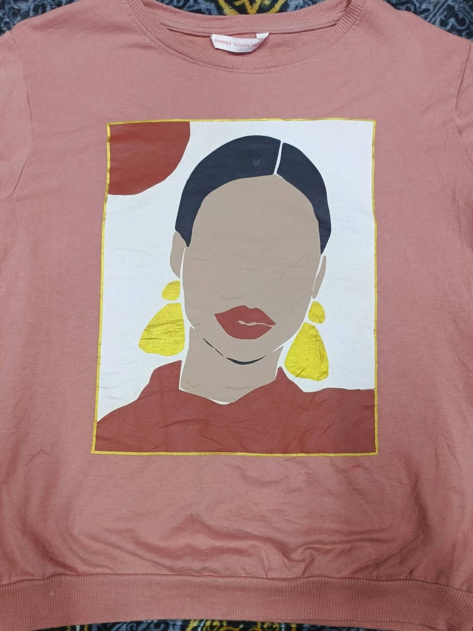 فقط سعر القطعه 3
يوجد لدينا توصيل داخل العماره 
توصيل وتساب ***********
