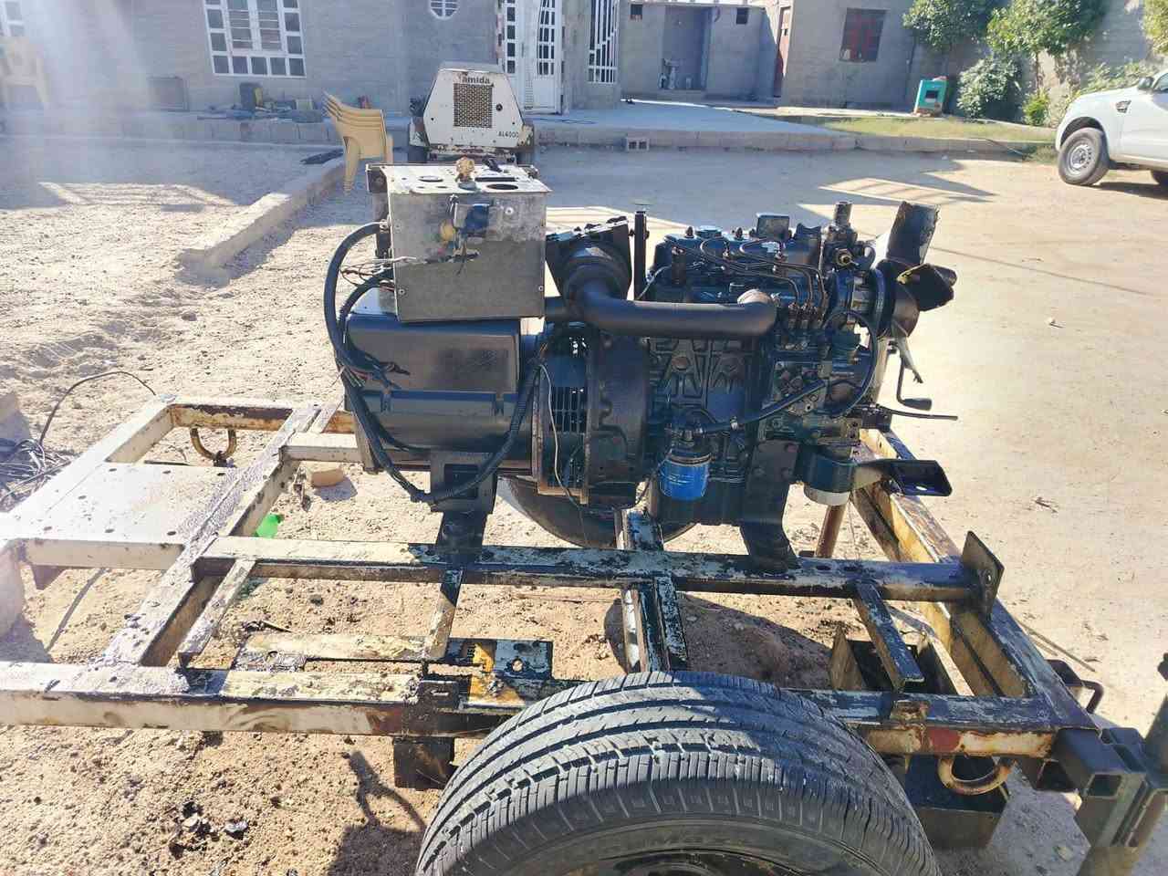 للبيع مولد كابوته ٣ بستم حجم ٩٠٥ كامل هوه ولكابينه مالته ٦ ونص كيفي رقم الهاتف 
‏‪***********‬‏
