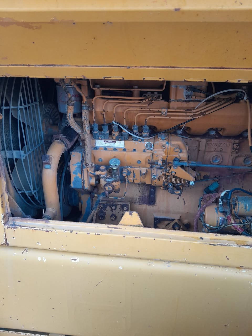 السلام عليكم شفل كوماتسو حجم 100 رقم نجف مكانه النجف الحيدريه للإستفسار رقم ***********
