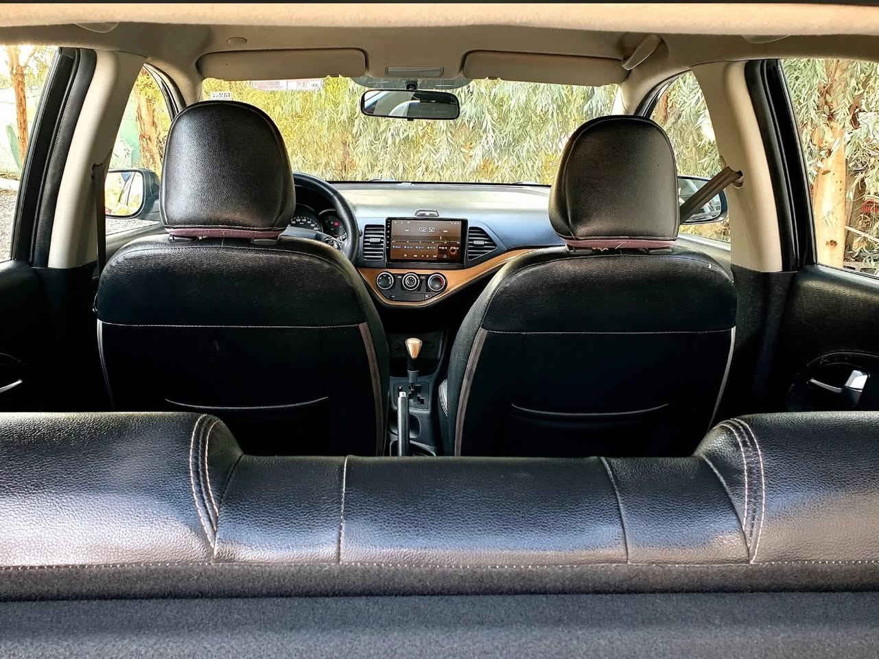 كيا بيكانتو 2016 بدون رقم ( ادوات )
السياره جديده وجاهزه وكله على وضع الشركه
متوئم رقم شمالي طبق الاصل على رقم الشاصي وسنويه ولوحات اصليه ( اكرر سنويه ولوحات اصليه ) 
المواصفات ( بصمه ، كشنات جلد ، شاشه ، كامرا ، حساسات ، رادار ، مري شفط ، تدفئة كشنات ) مكينه وكير وتبريد وكهربائيات وتايرات كله جديد . 
المكان ذي قار السعر 43
الرقم ***********
