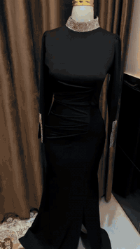 فستان اسود قياس 36 السعر 25 توصيل مجاني للاستفسار***********

