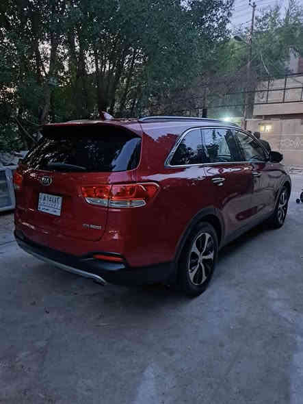 سورنتو موديل ٢٠١٦  ماشية ٩٤ الف رقم بغداد بسمي النكليزي وارد امريكي  ٤قطع صبغ فقط اثر شخط السيارة كلهة ليبل واحد ما بيهة اي غطعة تبديل ما بيهة صور الحادث وسونار بل منشور ٤سلندر ٥راكب داخل جلد كراسي كهرباء كشنات تدفئة تحكم ستيرن صفحتين شاشة وكامرة تخم تاير السيارة حلوة وناعمه ومابيهة اي نقص مكاني بغداد الغزالية 
السعر ١٤٣
رقمي ***********
