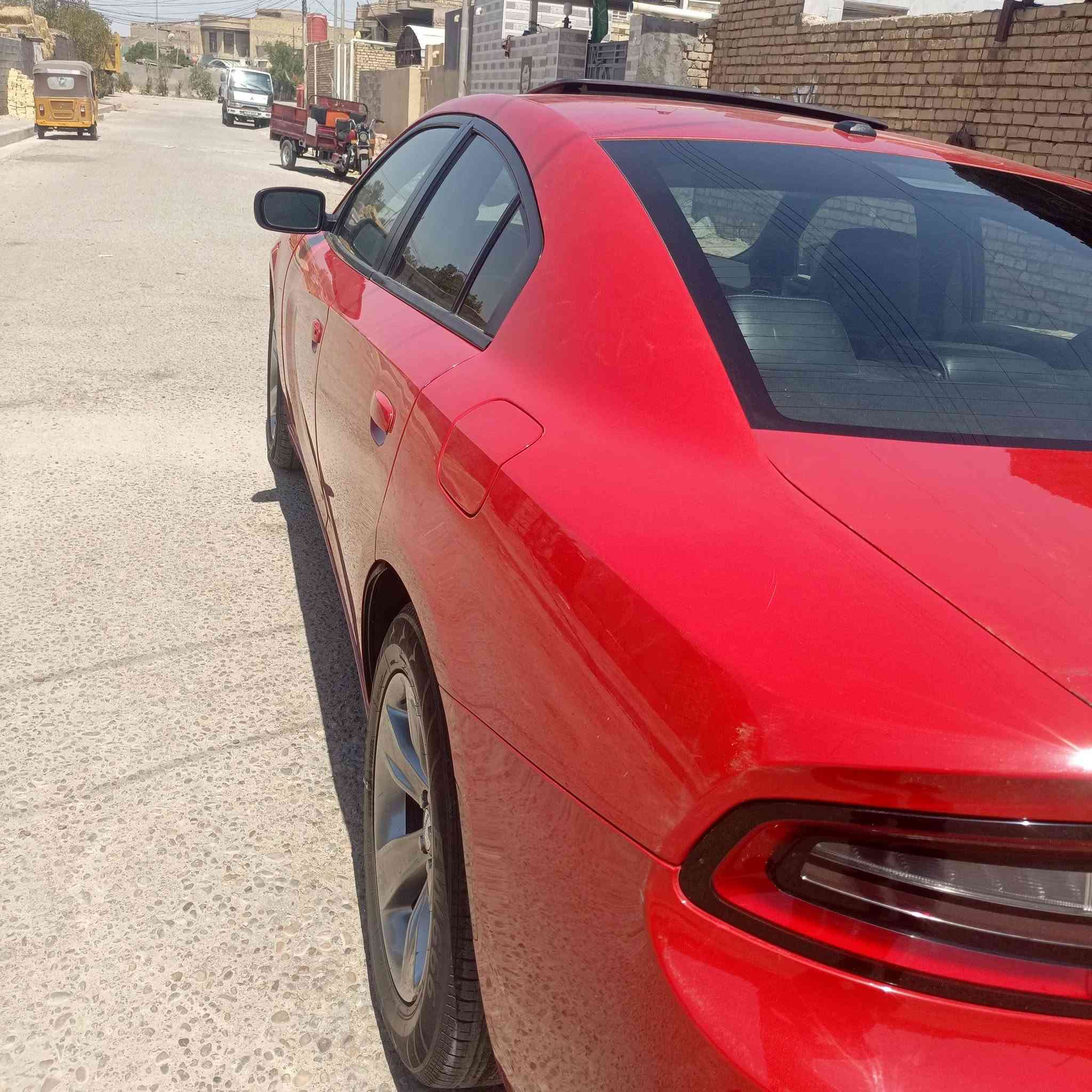 جارجر SXT بلاص كلين تايتل السياره حيل جديدة وحلوه بدون صبغ حتى دعاميات بدون صبغ 
 / V6 3600
رقم اربيل سنويه 2028
سعر235وبيه مجال
ستيرن تبريد تفئ
لون احمر طماطي
شاشة 
بصمة 
مقاعد تدفئة تبريد 
مقاعد خلفي تدفئة
مقاعد جلد 
مقاعد  خرن
سلايت 
حساس خلفي 
لايت led 
تشغيل عن بعد 
تحكمات ستيرن 
وياقي مواصفات ل SXT بلاص  المعروفه سياره دينار متصرف عليها جاهزة من كل نواحي ***********
