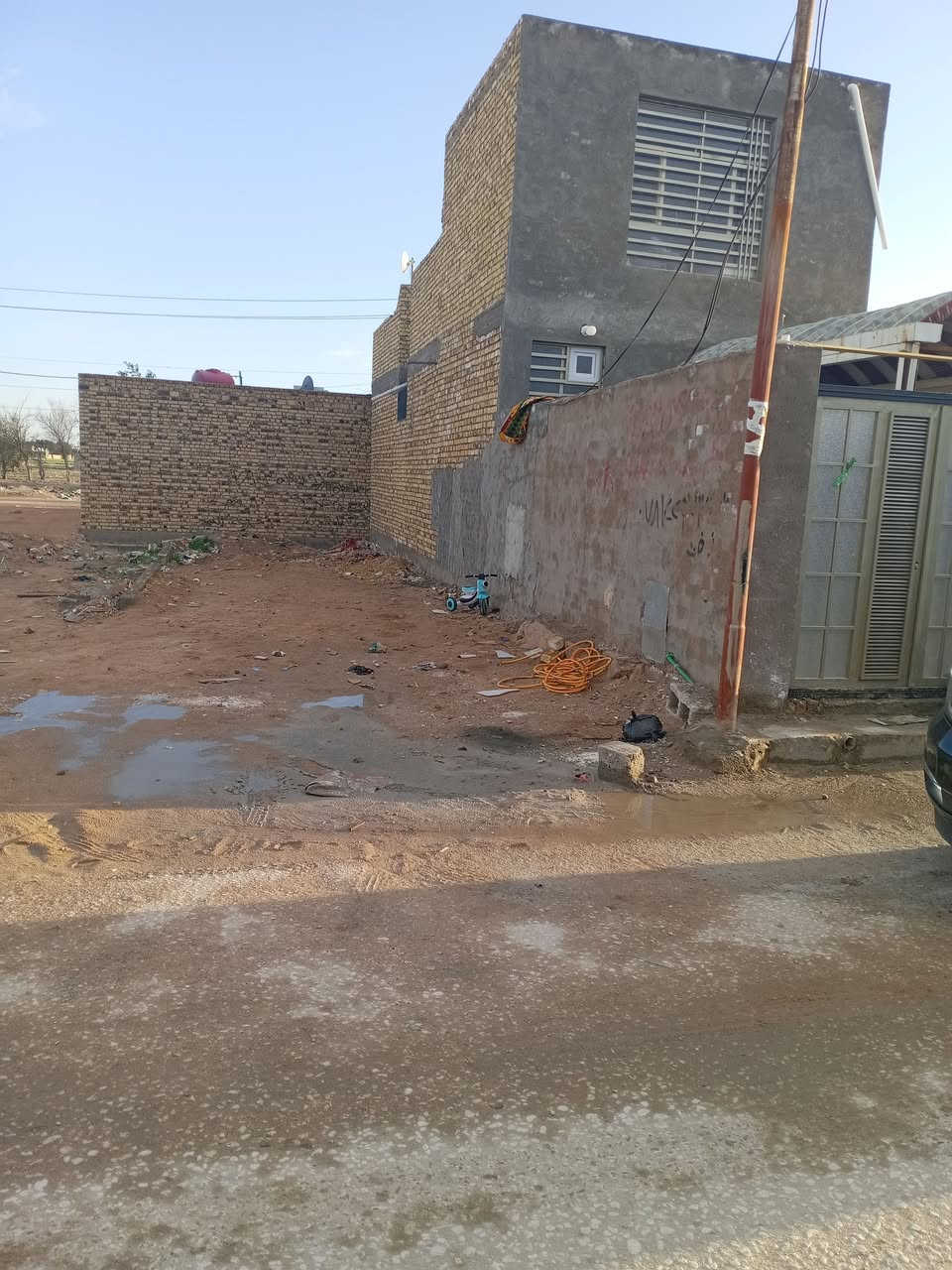 عرصه البيع بصوب ياعلي عمود 121
المساحه 
80متر
*********** الستفسار اتصل
