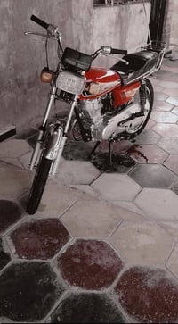 موديل ٢٠٢٠ • اوراق • دراجة نارية