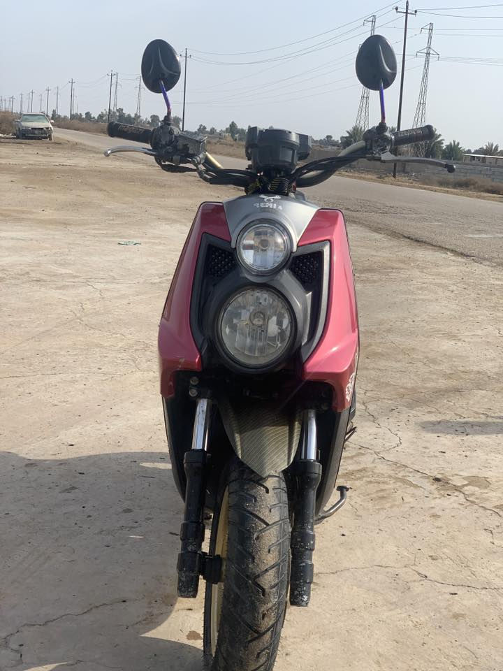 سلام  عليكم.
سكنس جبلي مزود 
للبيع مكفوله كفاله عامه مكينه مملعوب بيها ولو برغي واحد
سكان رياضي 
دوسات رياضي
بك لايت
جاملرغ أمامي 
دراجه خير من الله ومرتبه 
المو شراي لا يدخل رجاءً 
 

المكان قضاء الخالص 

للتواصل الرقم 
***********
