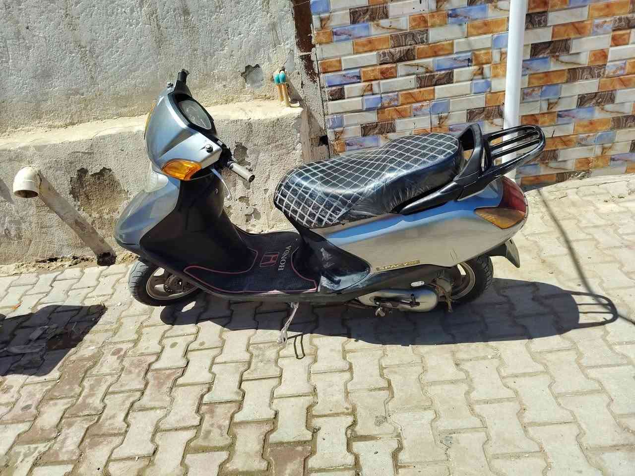 550


**إذا كنت صاحب هذا الإعلان وتريد حذفه لأي سبب، رجاءا أرسل رسالة إلى الدعم الفني**